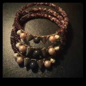 Women's Spiked Marble Beaded Bangle NWOT